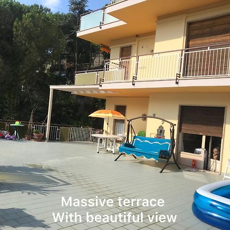 Sanremo Apartment Free Parking And Air Conditioner المظهر الخارجي الصورة